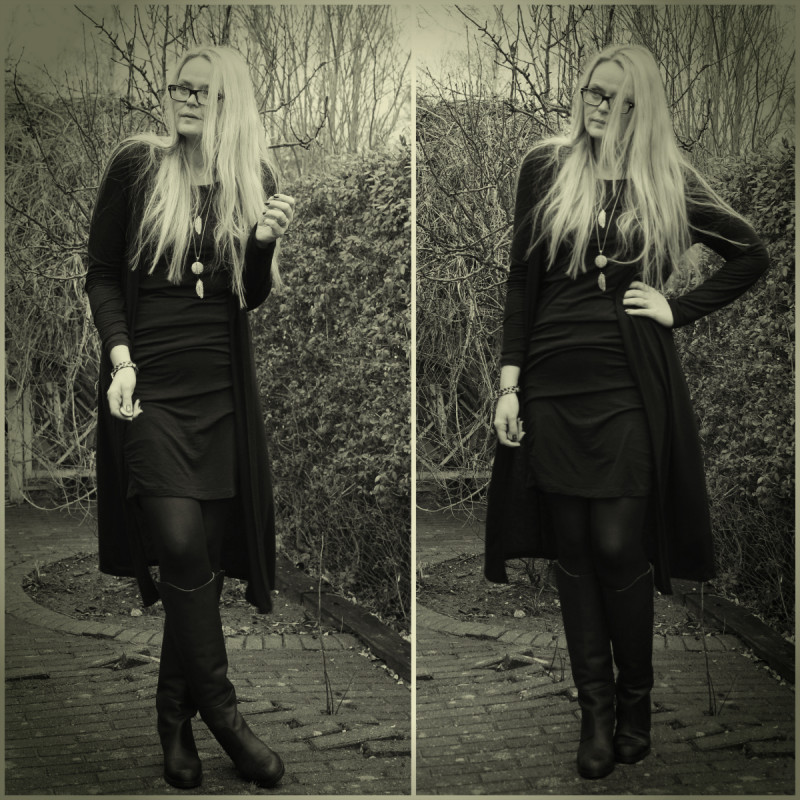 kjole black swan camilla uniform