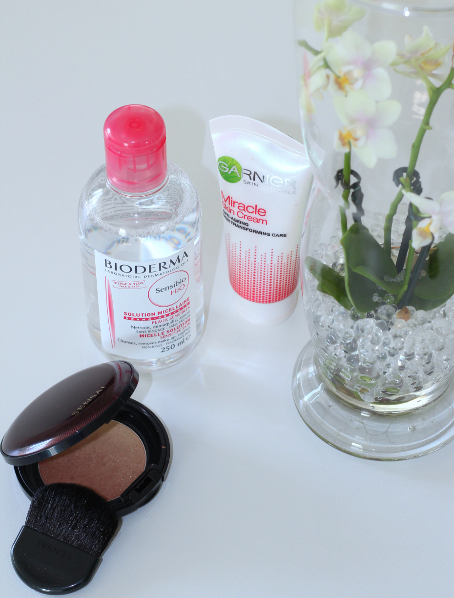 tre favoritter april Bioderma Garnier miracle sensai solpudder