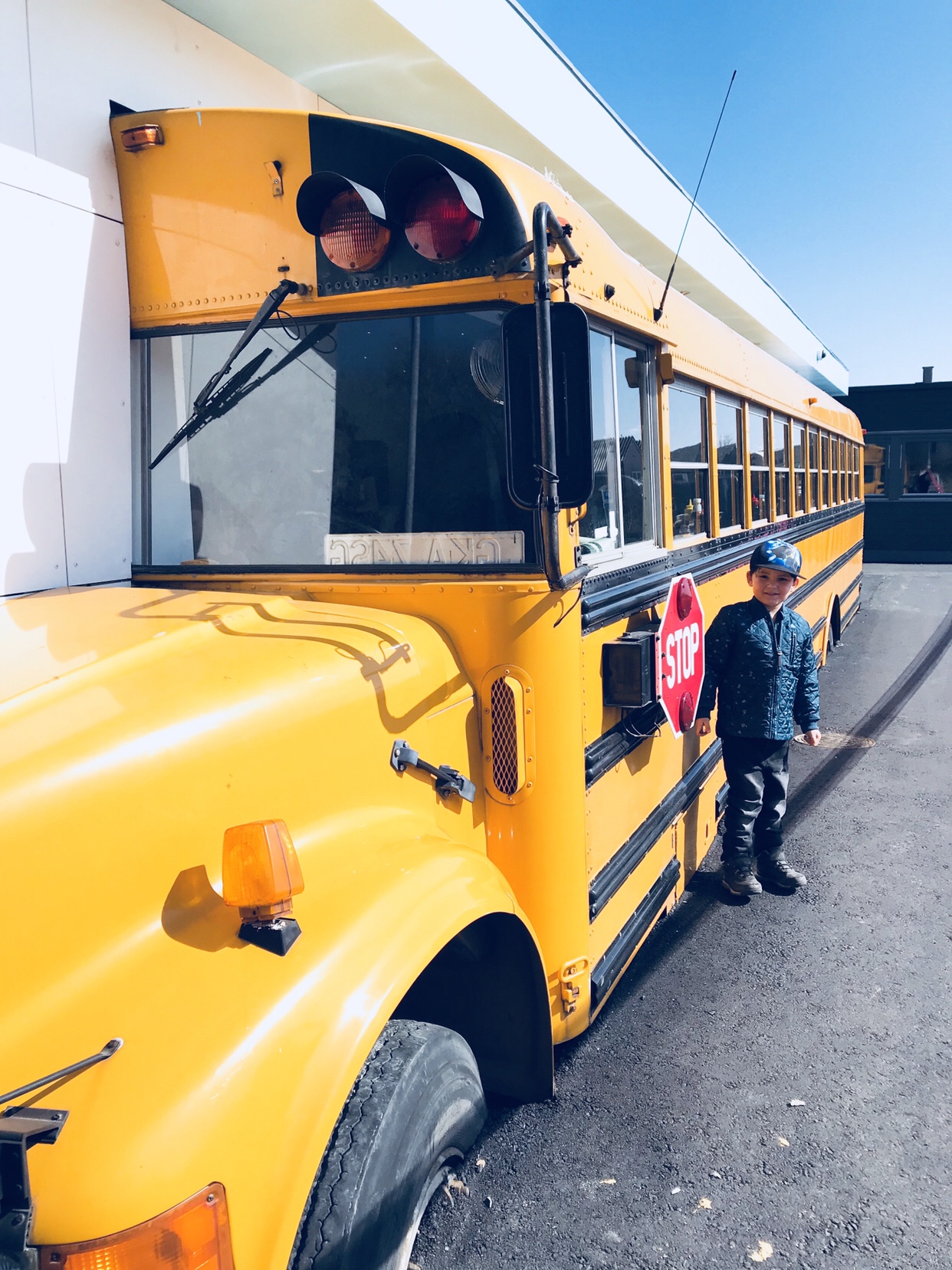 Stacy's diner køge School bus